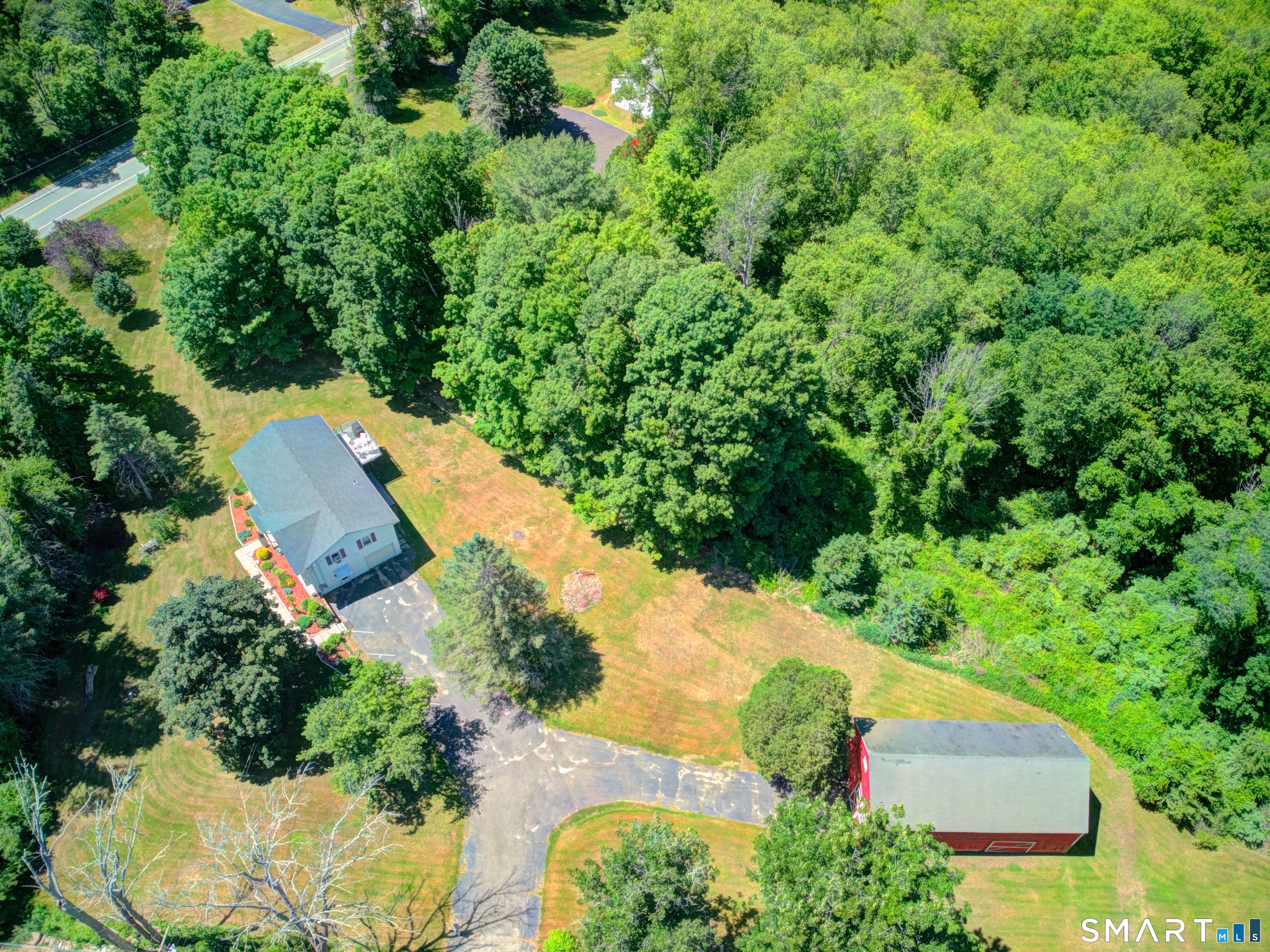 232 Forest Road Mansfield, CT 06268 - Photo 7 of 40