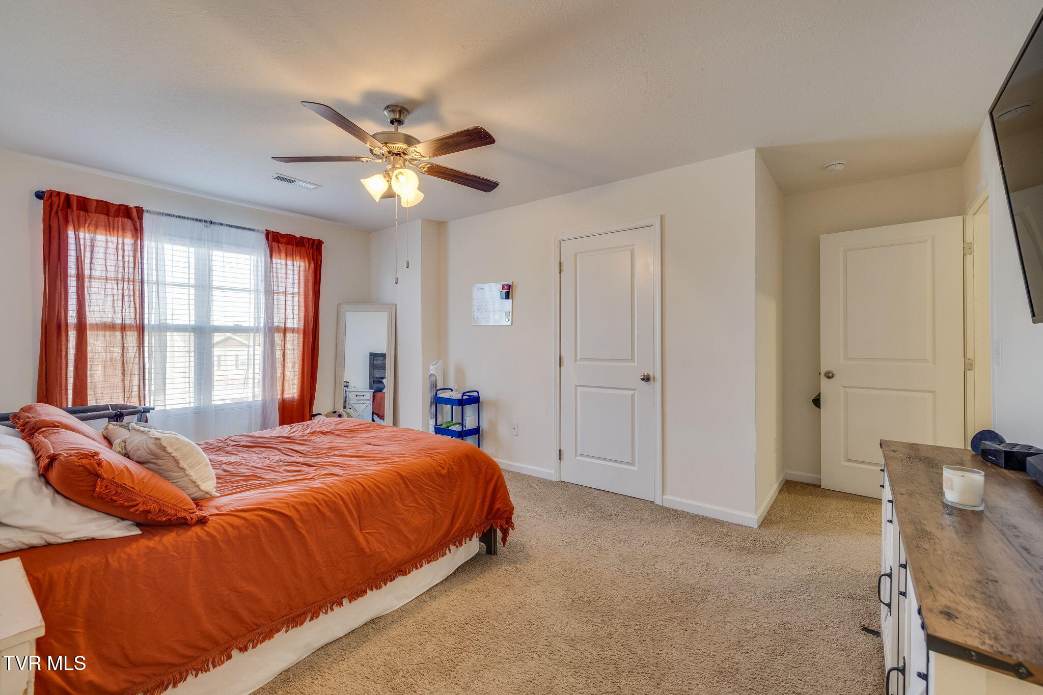 1067 Hammett Road, Unit 1067 Johnson City, TN 37615 - Photo 16 of 25 015