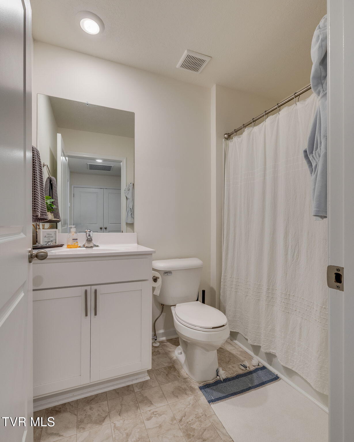 1067 Hammett Road, Unit 1067 Johnson City, TN 37615 - Photo 21 of 25 020