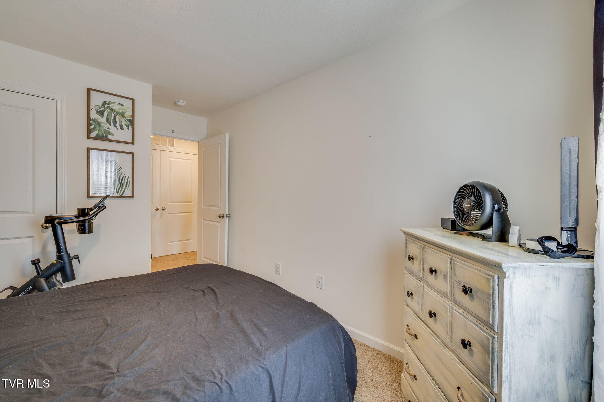 1067 Hammett Road, Unit 1067 Johnson City, TN 37615 - Photo 24 of 25 023