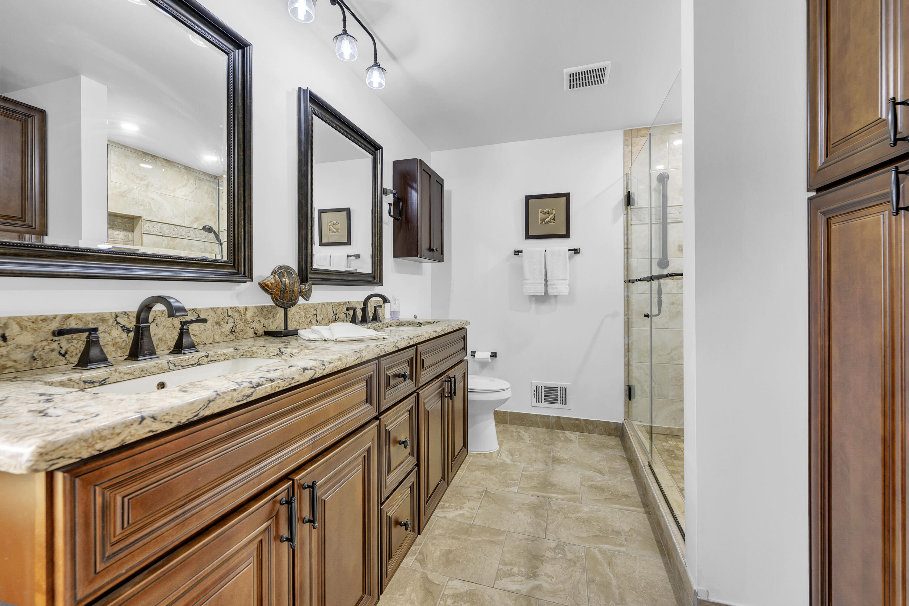 744 Lockmoore Court Rochester Hills, MI 48307 - Photo 34 of 52 _DSC3665