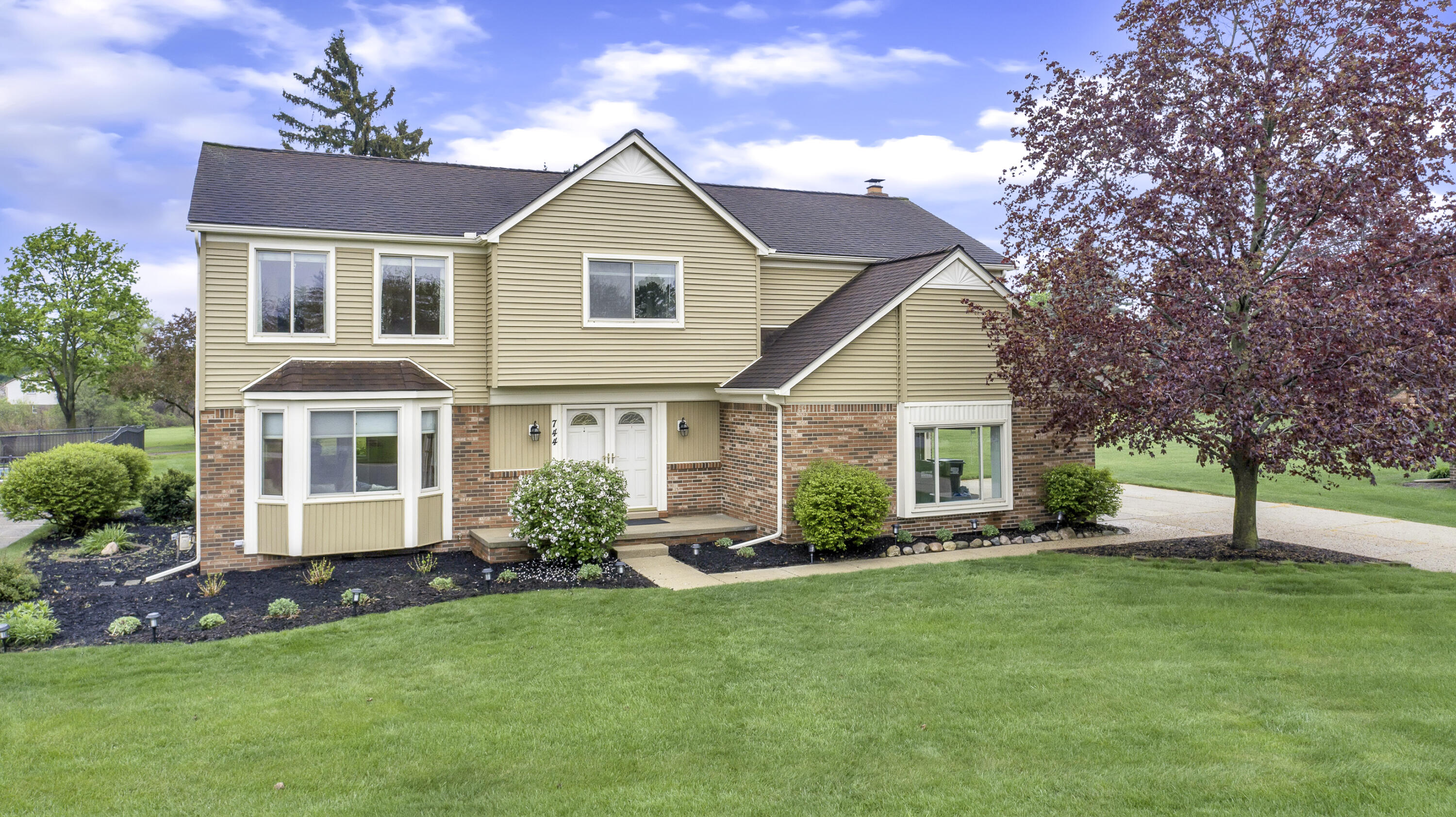 744 Lockmoore Court Rochester Hills, MI 48307 - Photo 50 of 52 DJI_0001