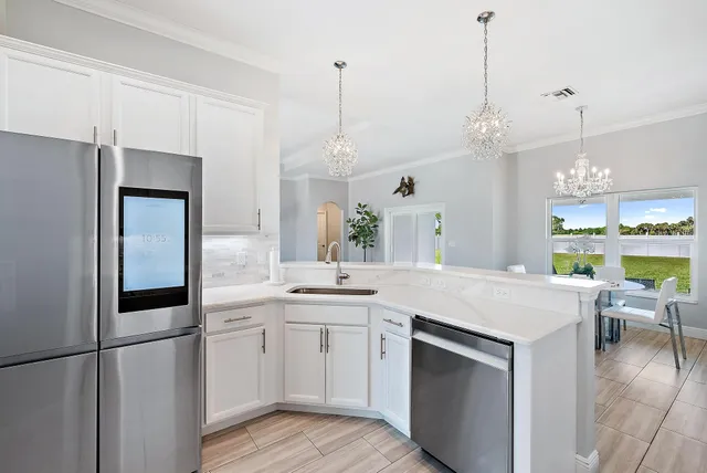 $1,075,000 | 13615 Southeast 26th Lane, Okeechobee, FL 34974