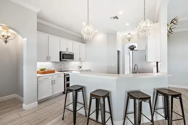 $1,075,000 | 13615 Southeast 26th Lane, Okeechobee, FL 34974