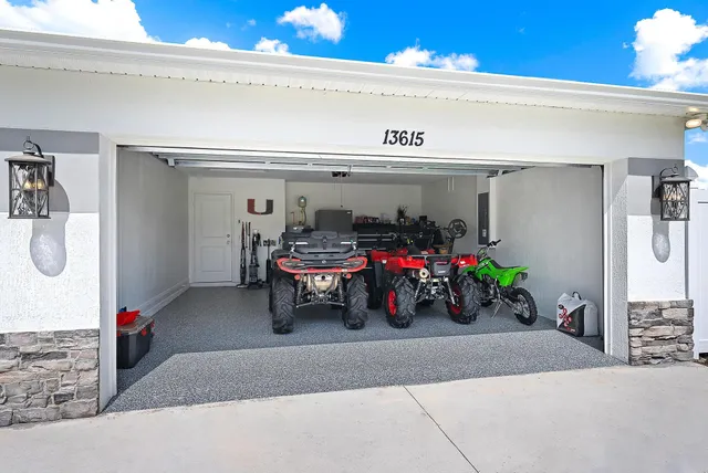 $1,075,000 | 13615 Southeast 26th Lane, Okeechobee, FL 34974