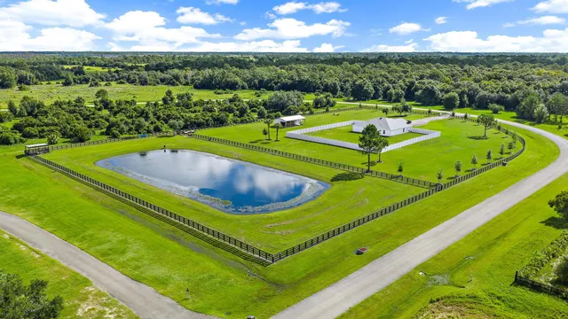 $1,075,000 | 13615 Southeast 26th Lane, Okeechobee, FL 34974