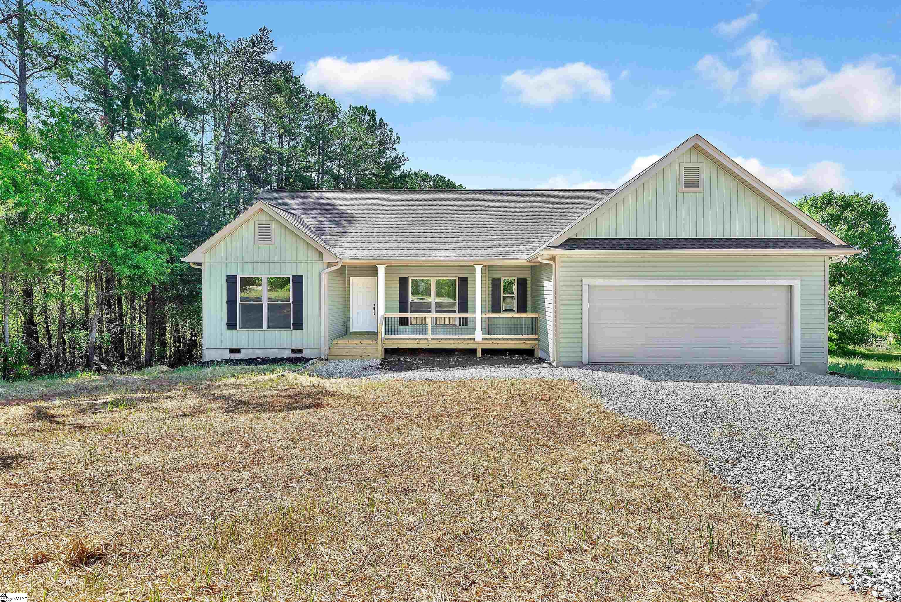 333 Oliver Road Westminster, SC 29693 - Photo 1 of 31