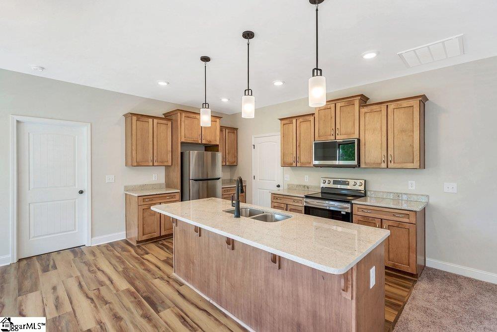 333 Oliver Road Westminster, SC 29693 - Photo 7 of 31