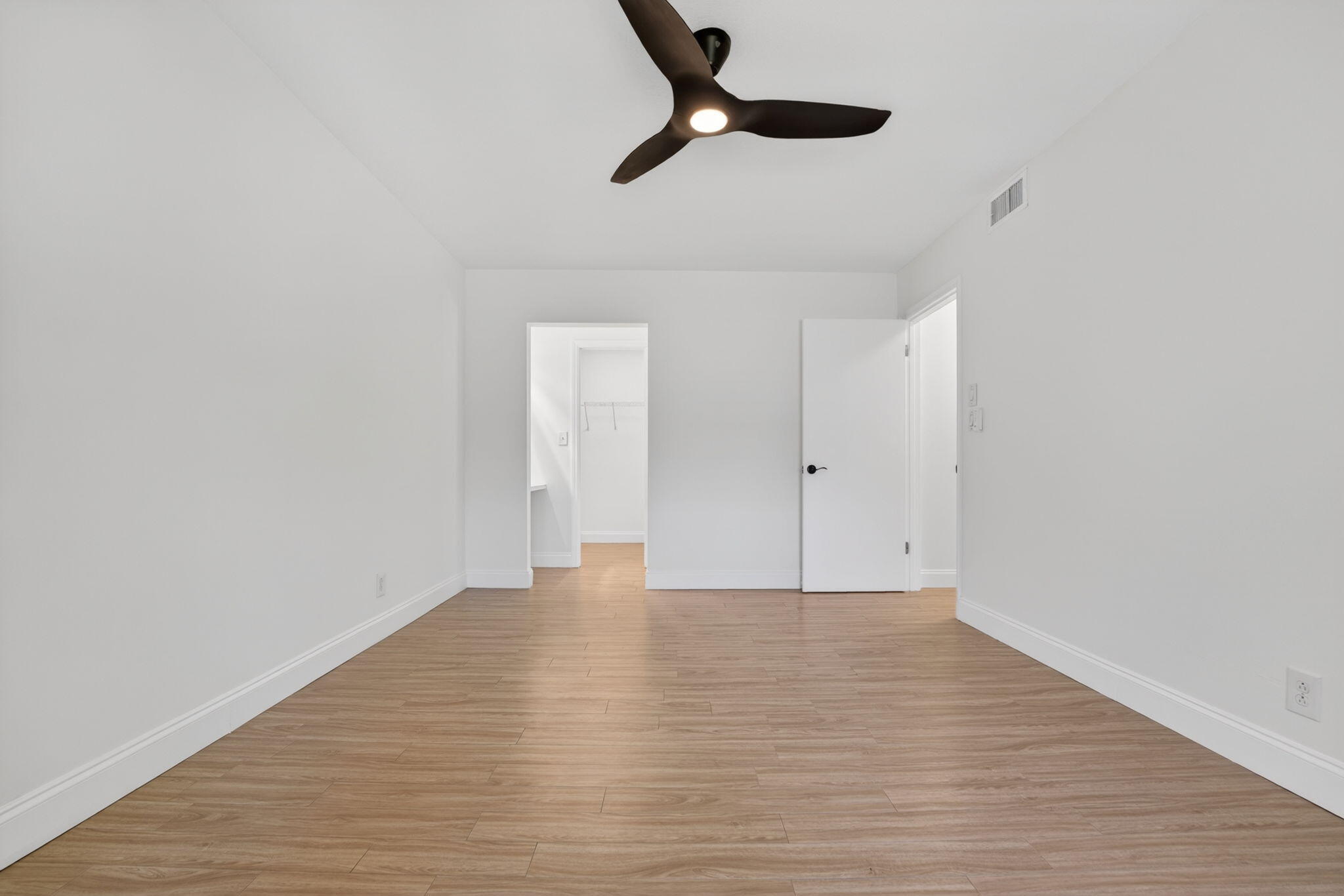 1174 Northwest 13th Street, Unit 242B Boca Raton, FL 33486 - Photo 9 of 40 22-web-or-mls-DSC03151