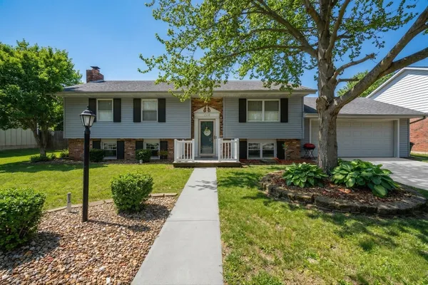 $269,900 | 1306 Kirkwood Drive, Pontiac, IL 61764