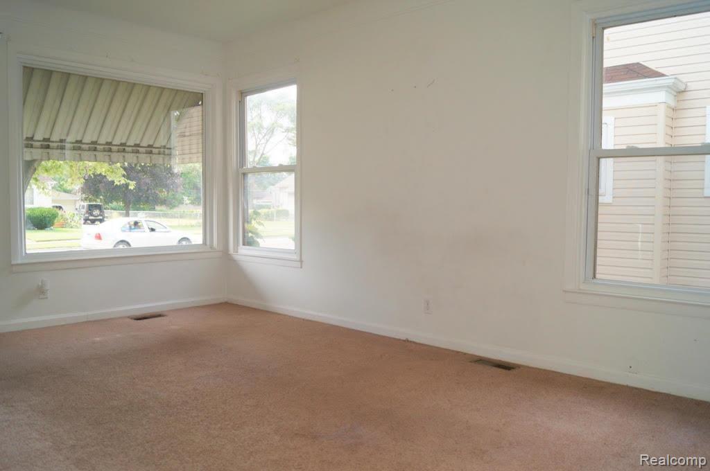 313 South Campbell Road Royal Oak, MI 48067 - Photo 8 of 8