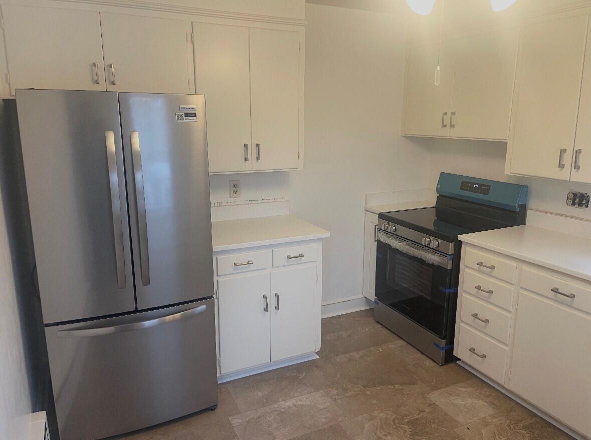 2615 Laburnum Avenue Southwest Roanoke, VA 24015 - Photo 9 of 10 Laburnum 9