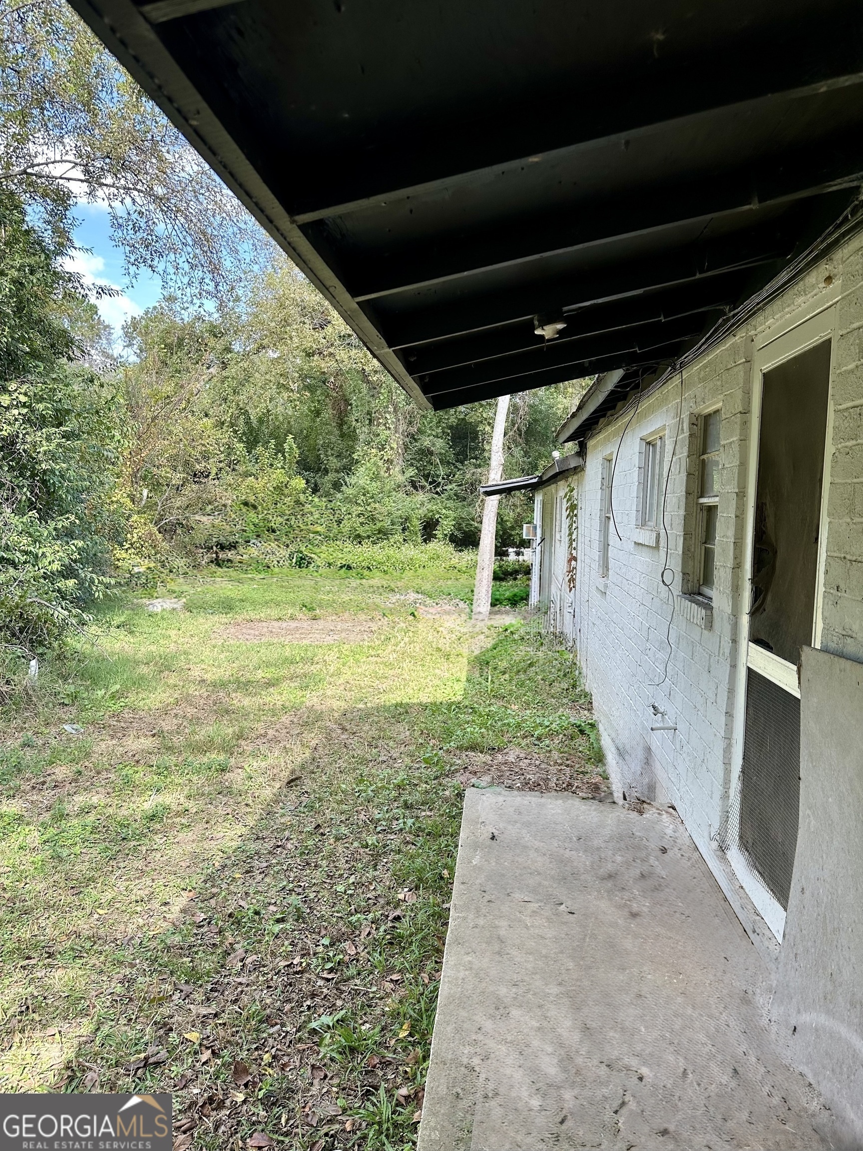 2155 Ferguson Street Macon, GA 31204 - Photo 3 of 17 a view of a porch