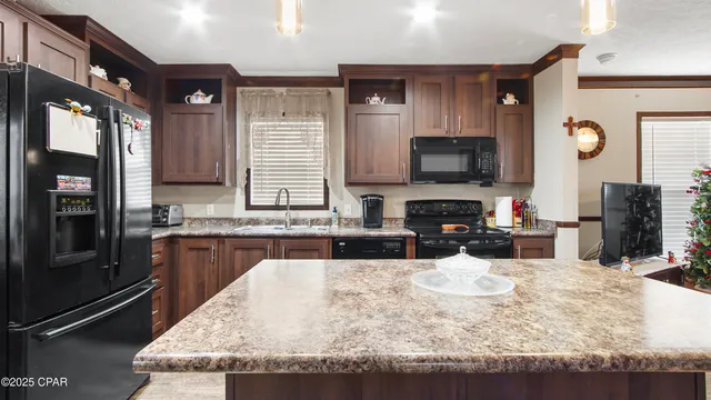 $160,000 | 12103 Edgewood Road, Fountain, FL 32438