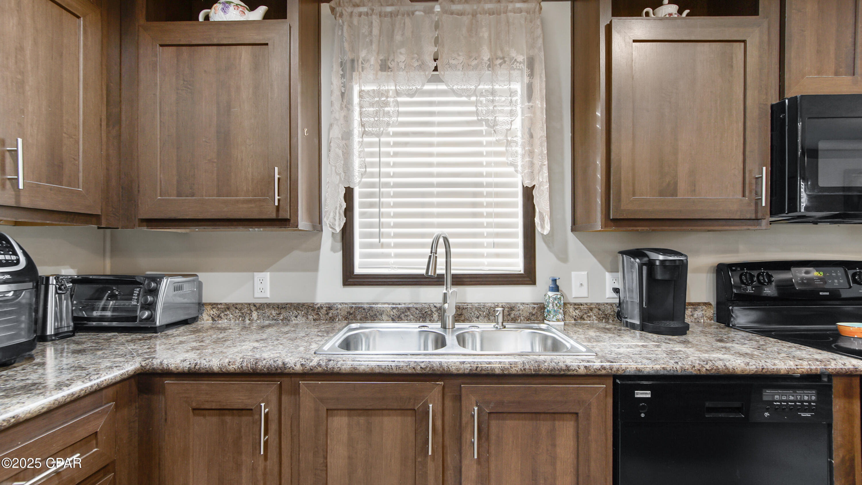 12103 Edgewood Road Fountain, FL 32438 - Photo 12 of 33