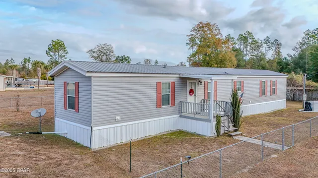 $160,000 | 12103 Edgewood Road, Fountain, FL 32438