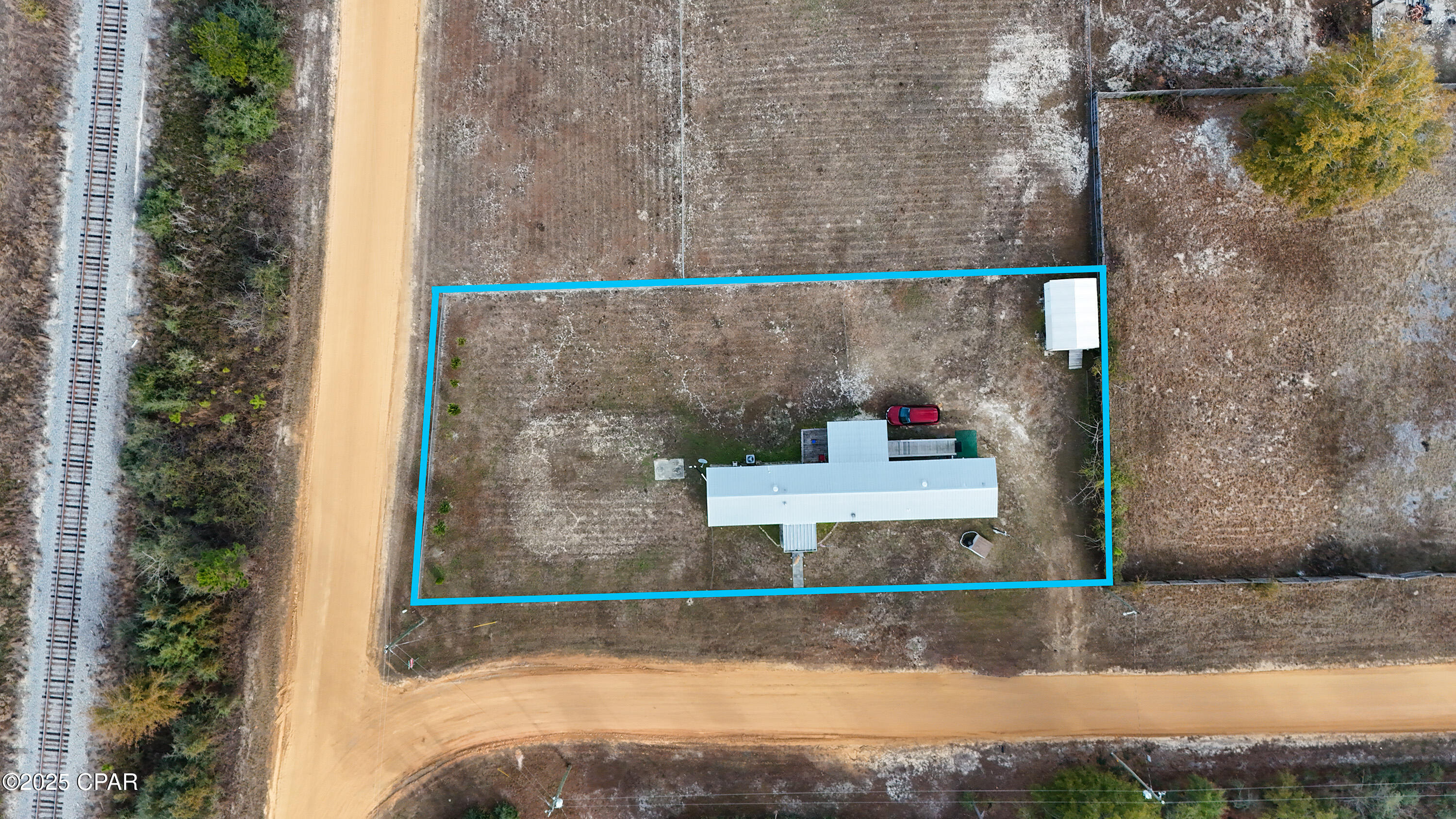 12103 Edgewood Road Fountain, FL 32438 - Photo 5 of 33