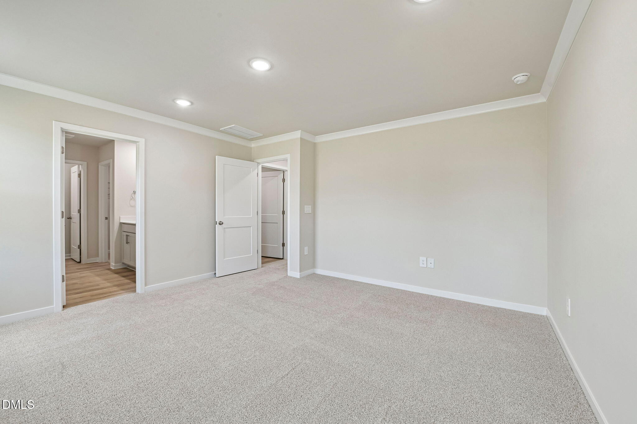 1505 Hatteras Road Durham, NC 27703 - Photo 23 of 44 23-web-or-mls-Raleigh - Avalon Place - 1