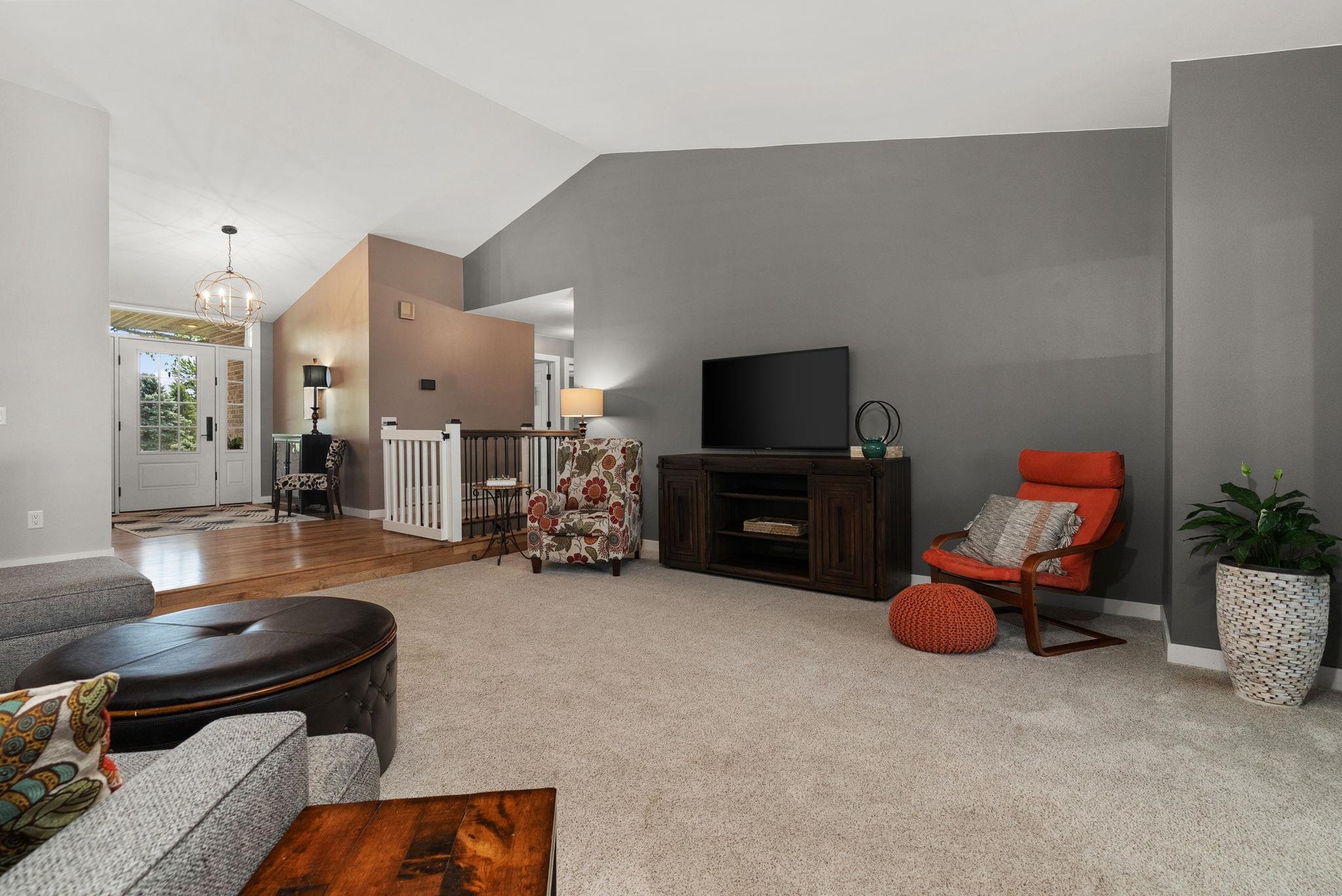 1828 Lake View Terrace Stoughton, WI 53589 - Photo 7 of 52 Gallery Image 7