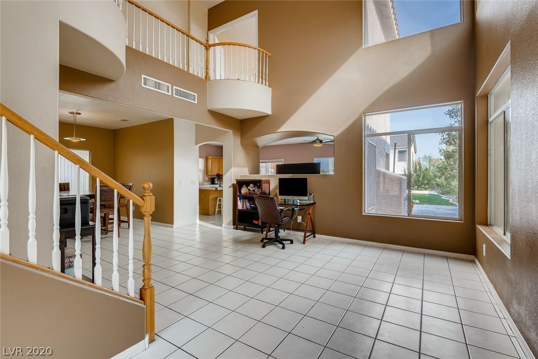 7520 Frontier Ranch Lane Las Vegas, NV 89113 - Photo 4 of 29