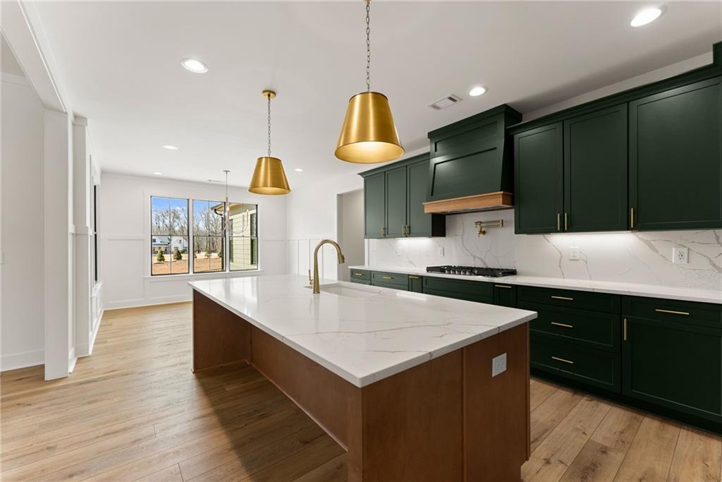 9224 Waldrip Road Gainesville, GA 30506 - Photo 7 of 42 Gallery Image 7