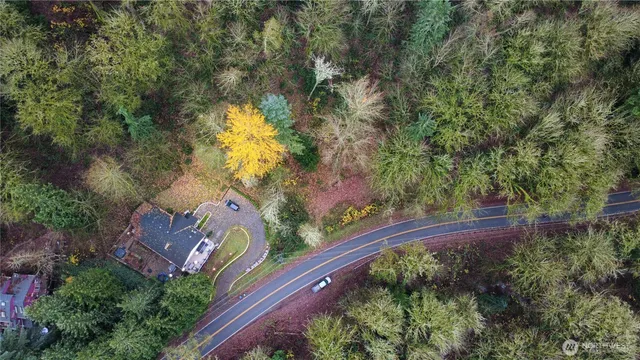 $340,000 | 13720 Holmes Point Drive Northeast, Kirkland, WA 98034