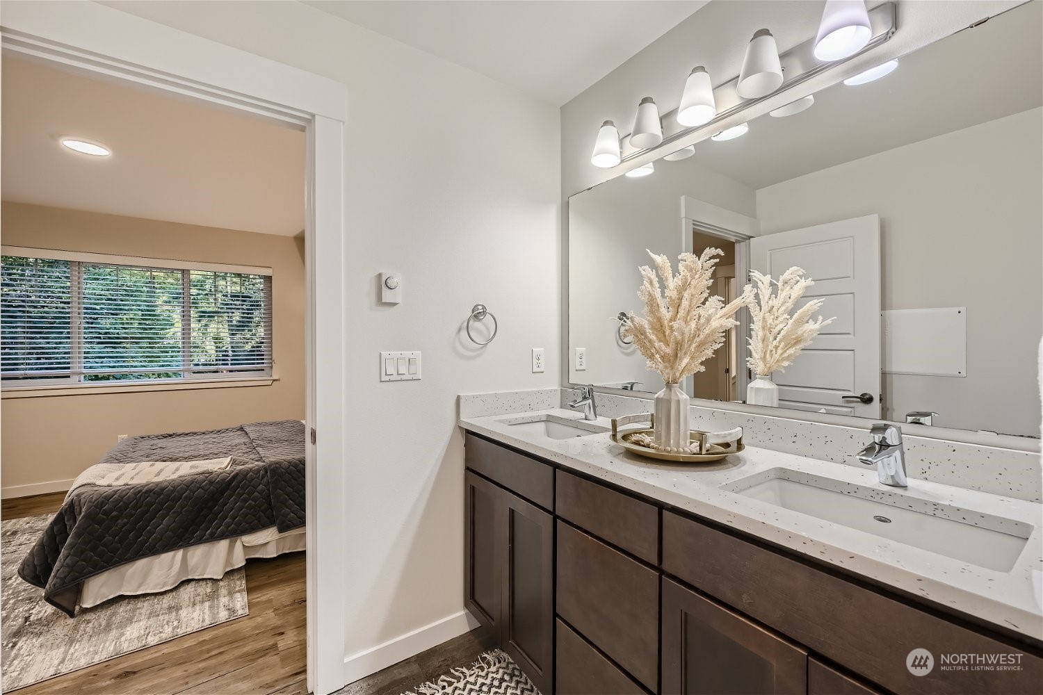 23226 Edmonds Way, Unit 105 Edmonds, WA 98026 - Photo 18 of 23 Gallery Image 18