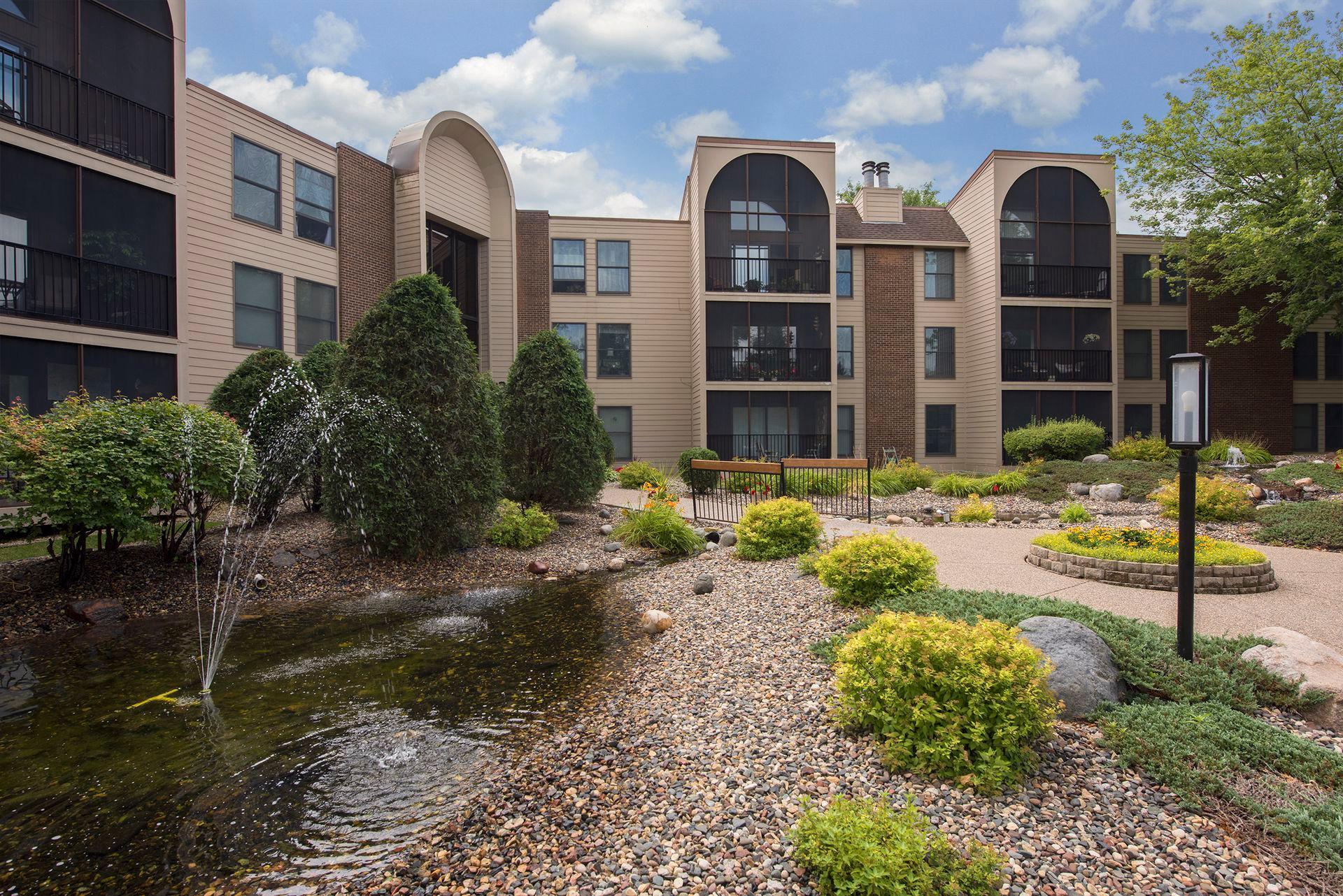 9500 Collegeview Road, Unit 113 Bloomington, MN 55437 - Photo 45 of 53