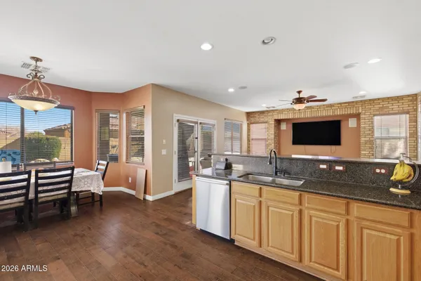 $729,900 | 3605 South Danielson Way, Chandler, AZ 85286
