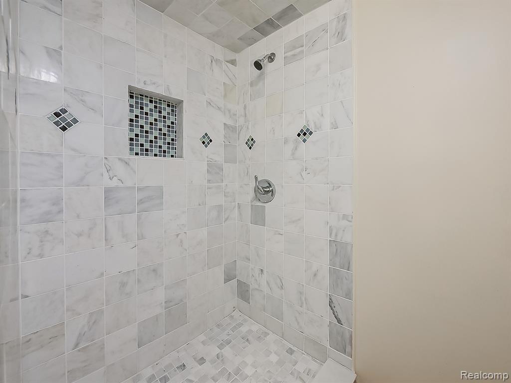 8701 Brookville Road Plymouth, MI 48170 - Photo 29 of 51