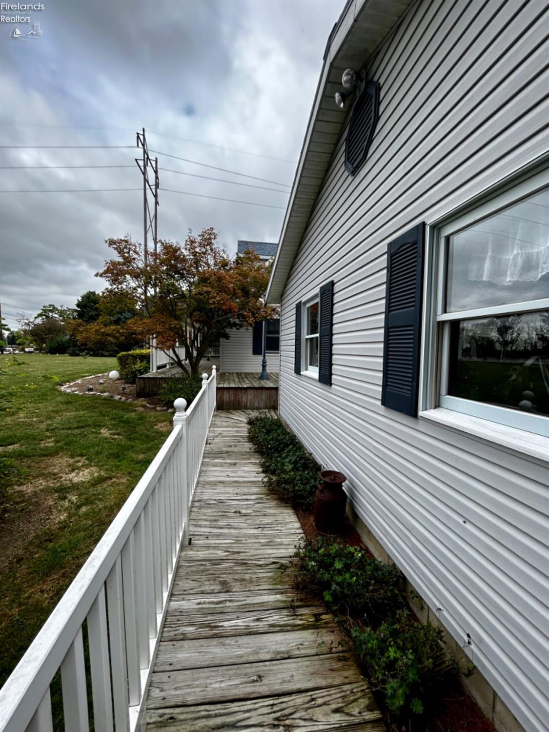 3979 Shannon Road Fremont, OH 43420 - Photo 11 of 62 Gallery Image 11