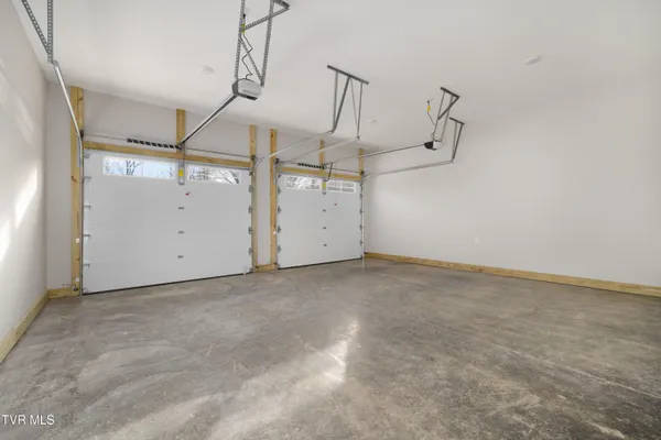 $625,000 | 314 Old White Top Road, Bluff City, TN 37618