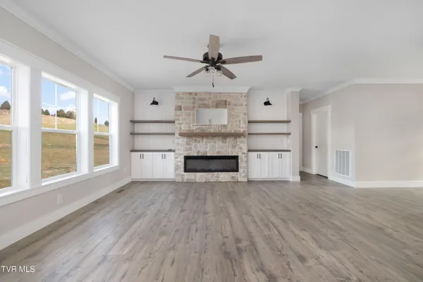 $625,000 | 314 Old White Top Road, Bluff City, TN 37618