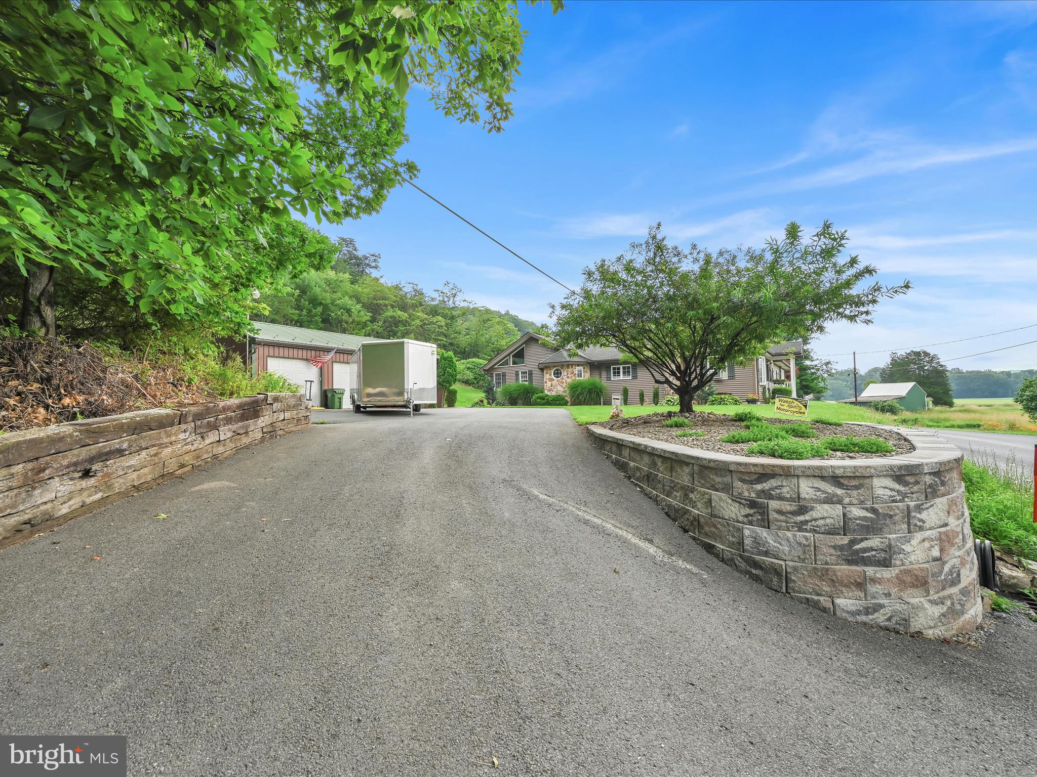 149 Rock Road Pine Grove, PA 17963 - Photo 4 of 37 driveway