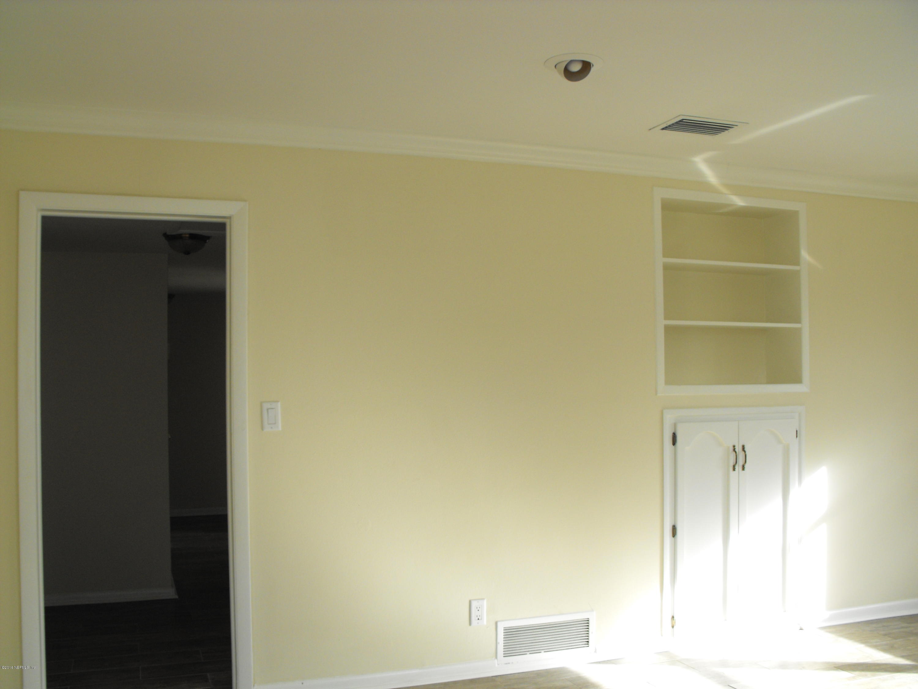 4151 Timuquana Road Jacksonville, FL 32210 - Photo 5 of 35 DSCF3569