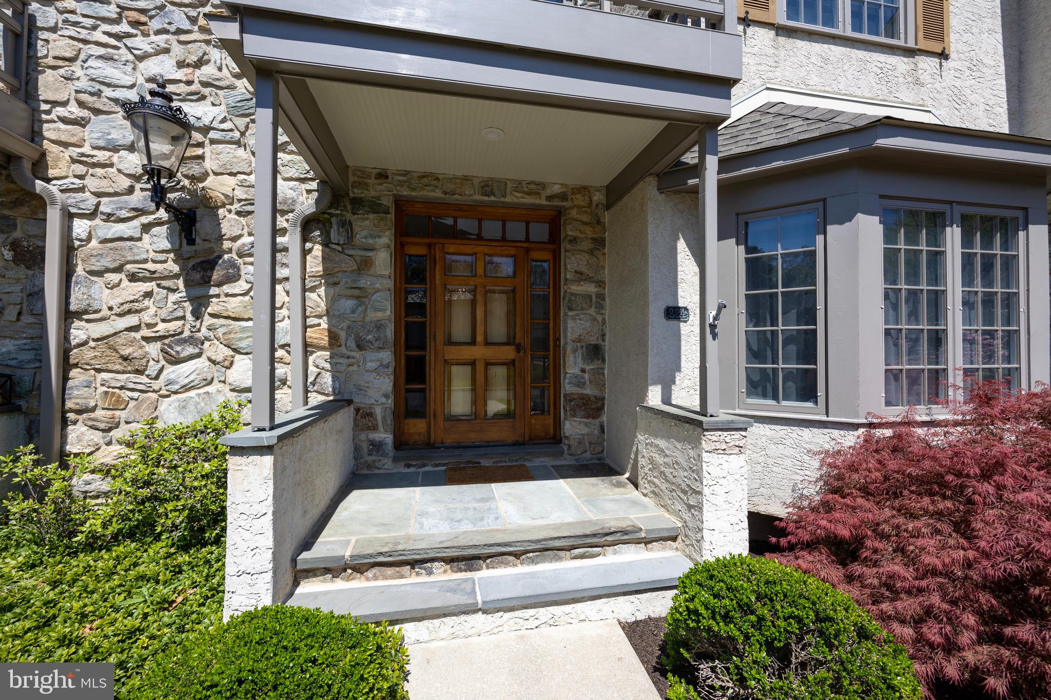 224 Cambridge Chase Exton, PA 19341 - Photo 4 of 40 Covered front entry with custom doors