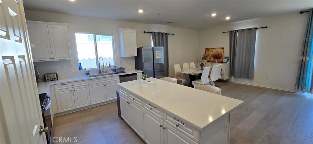 19427 Seeding Palace Circle Riverside, CA 92507 - Photo 10 of 69