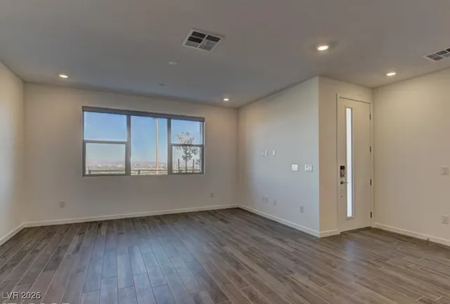 $2,800 | 1420 Song Lark Lane, Las Vegas, NV 89138