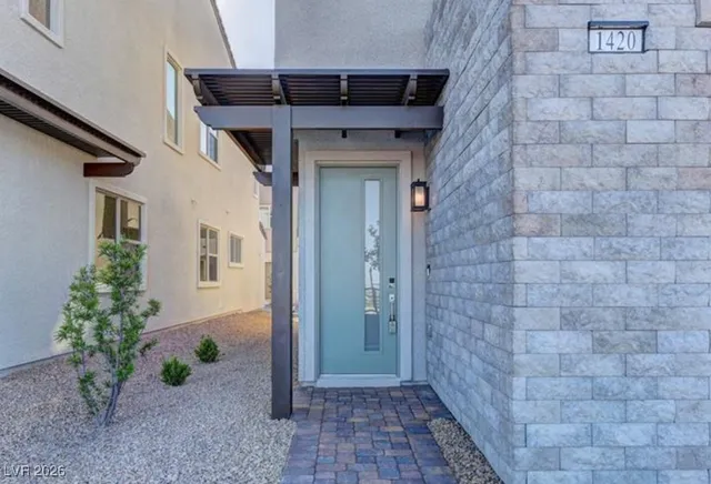 $2,800 | 1420 Song Lark Lane, Las Vegas, NV 89138