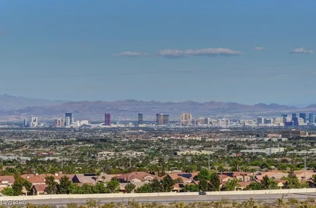 $2,800 | 1420 Song Lark Lane, Las Vegas, NV 89138