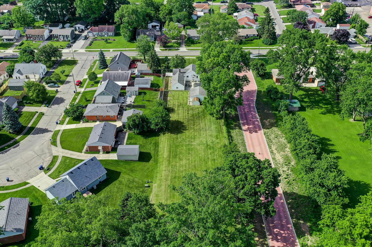 1616 Ferris Road Columbus, OH 43224 - Photo 5 of 46 50038058-004_web