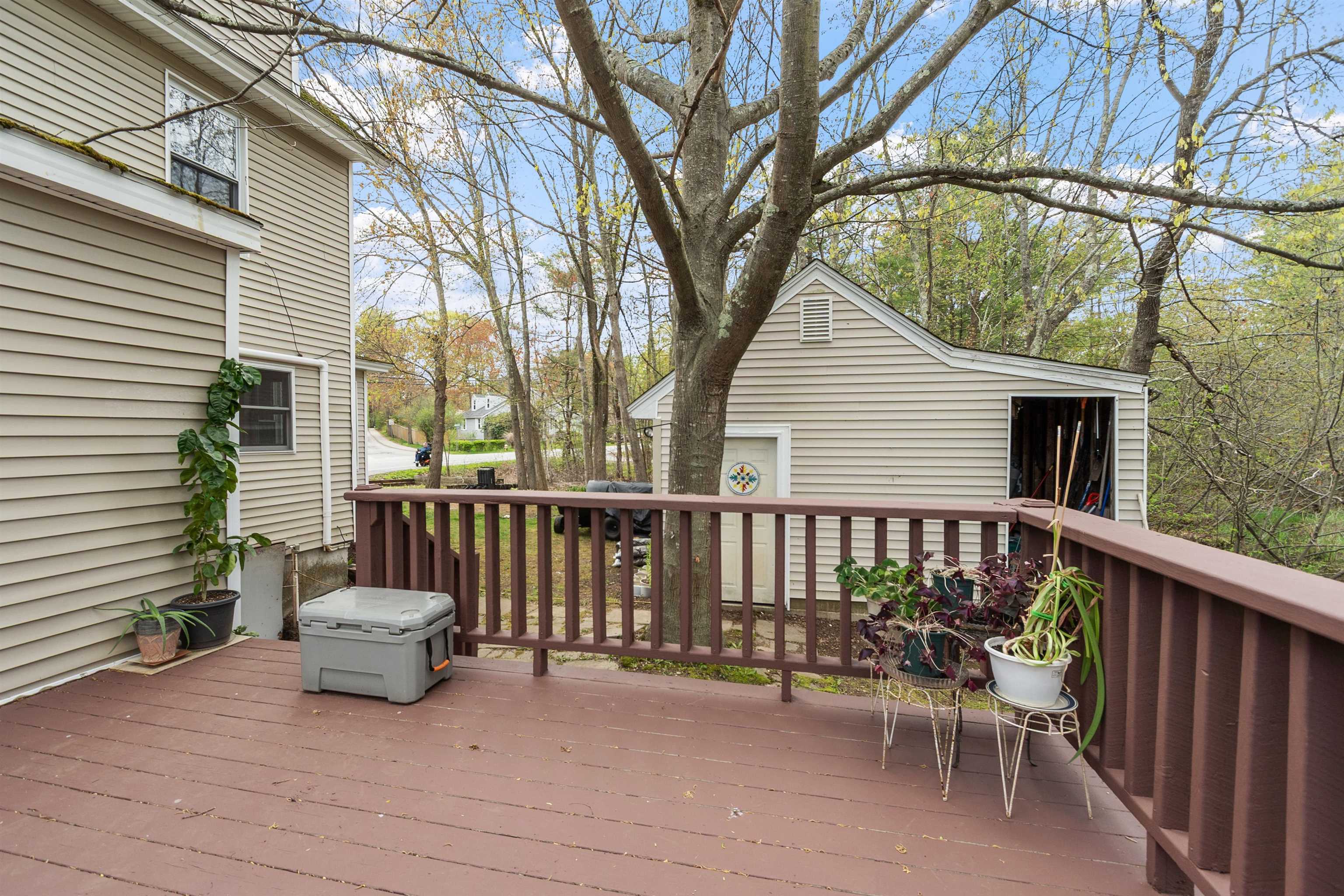 71 Linden Street Exeter, NH 03833 - Photo 8 of 32