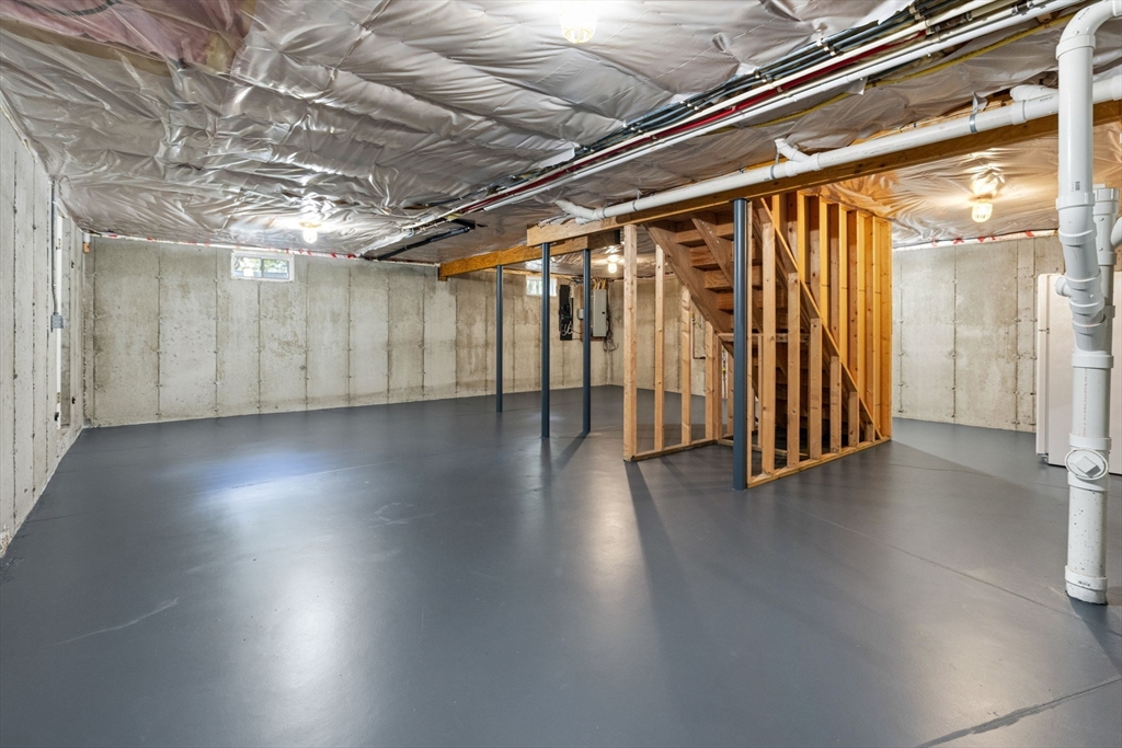 70 Spring Street Lexington, MA 02421 - Photo 35 of 39 Gallery Image 35