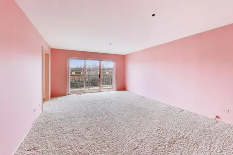 $375,000 | 308 North Happ Road, Unit 201, Northfield, IL 60093