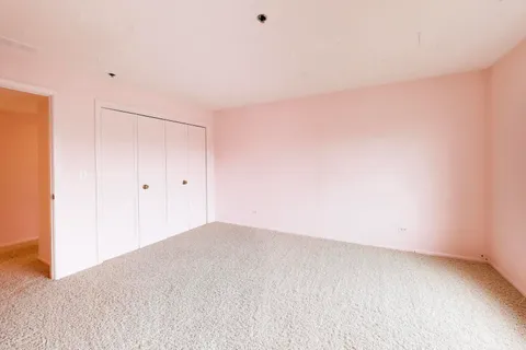 $375,000 | 308 North Happ Road, Unit 201, Northfield, IL 60093