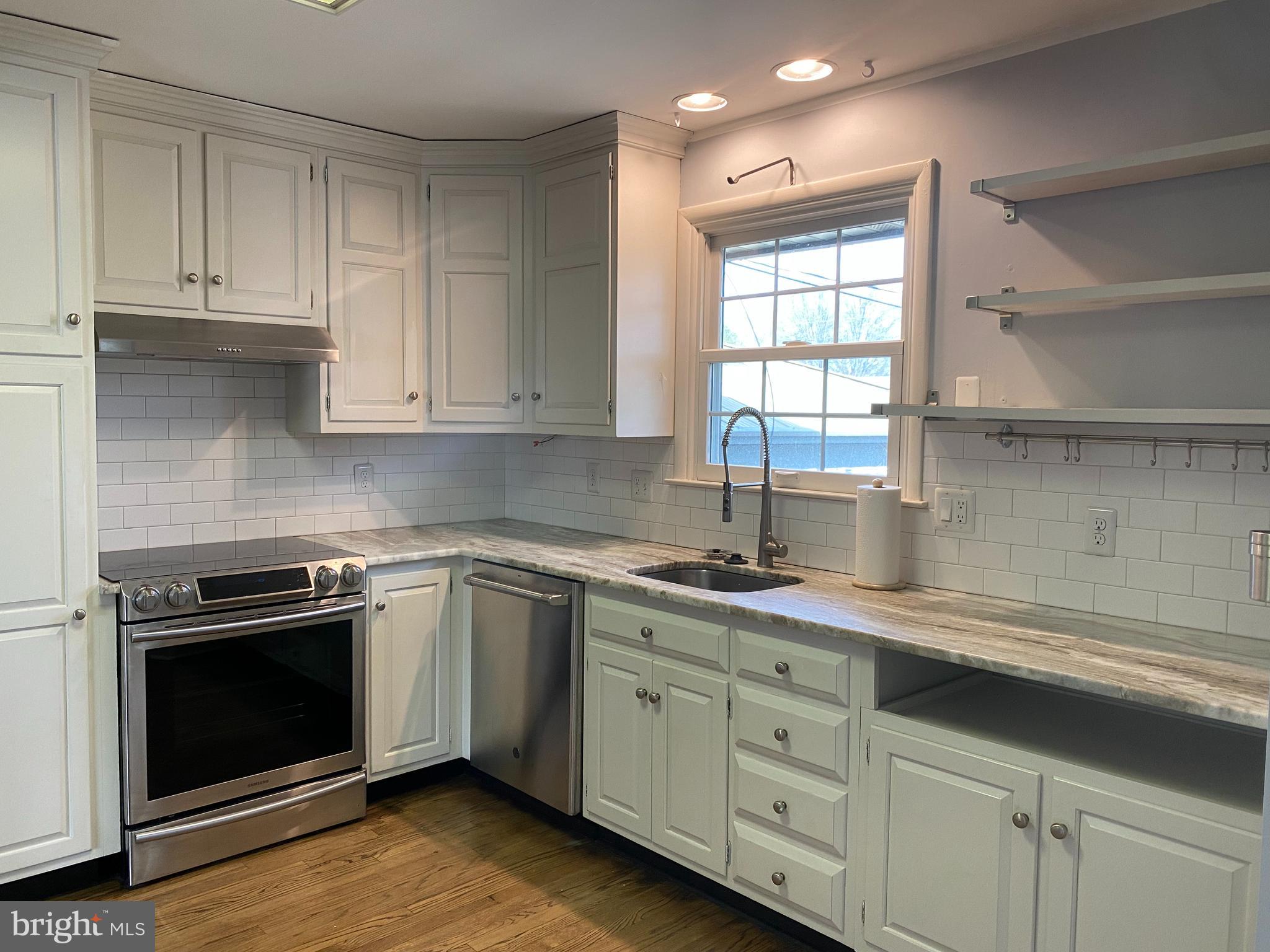 2407 Marleton Drive Wilmington, DE 19810 - Photo 8 of 29 Kitchen