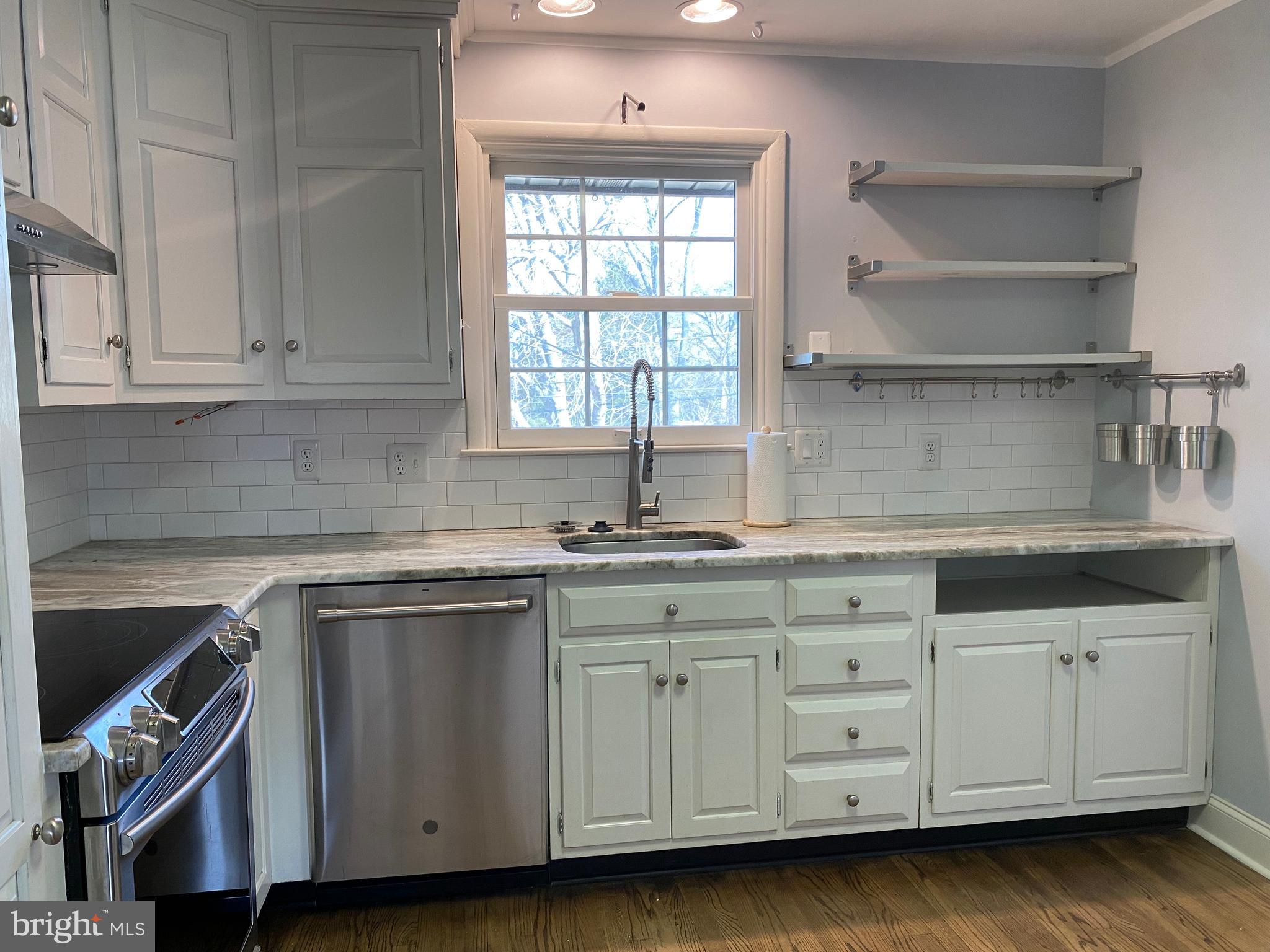 2407 Marleton Drive Wilmington, DE 19810 - Photo 9 of 29 Kitchen