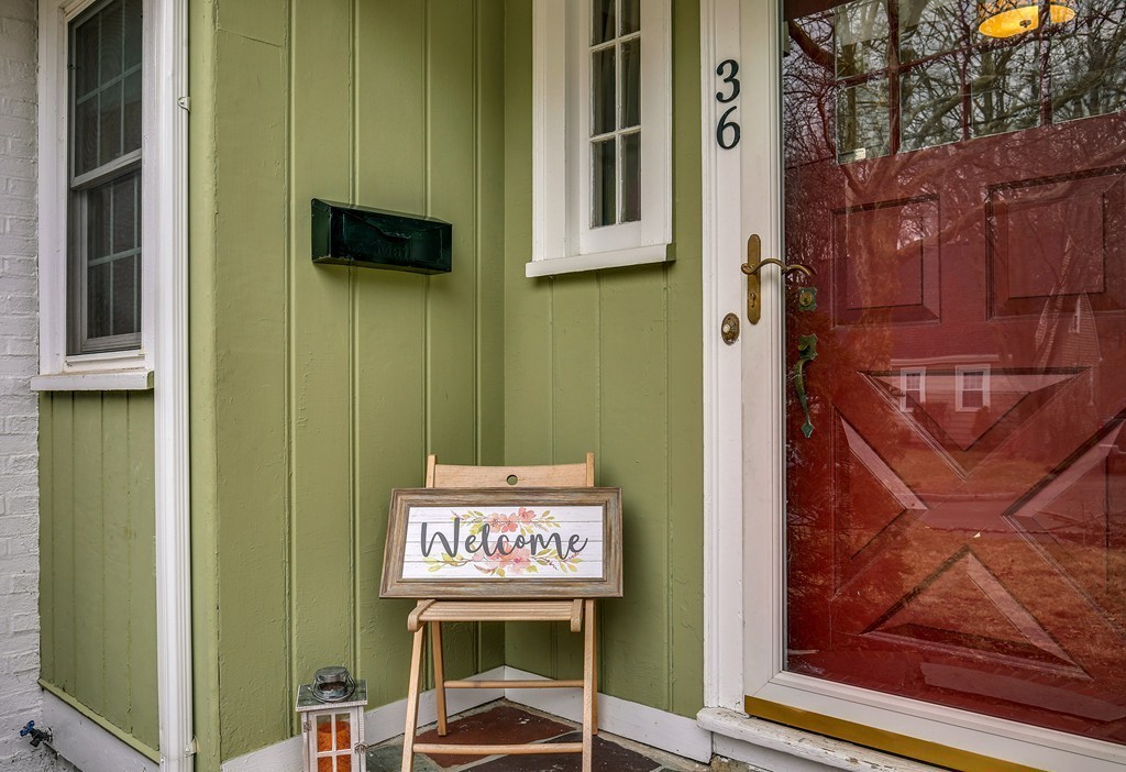 36 Clinton Road Melrose, MA 02176 - Photo 2 of 27 Gallery Image 2