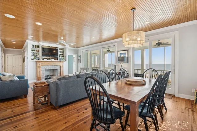 $2,295,000 | 718 Palmetto Boulevard, Edisto Island, SC 29438