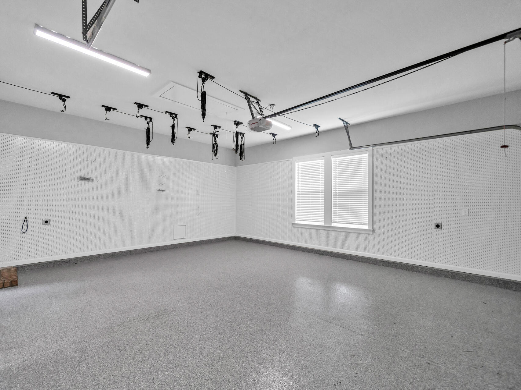 1160 Deer Moss Loop Niceville, FL 32578 - Photo 44 of 60 dsc01886-037-086-1920x1280